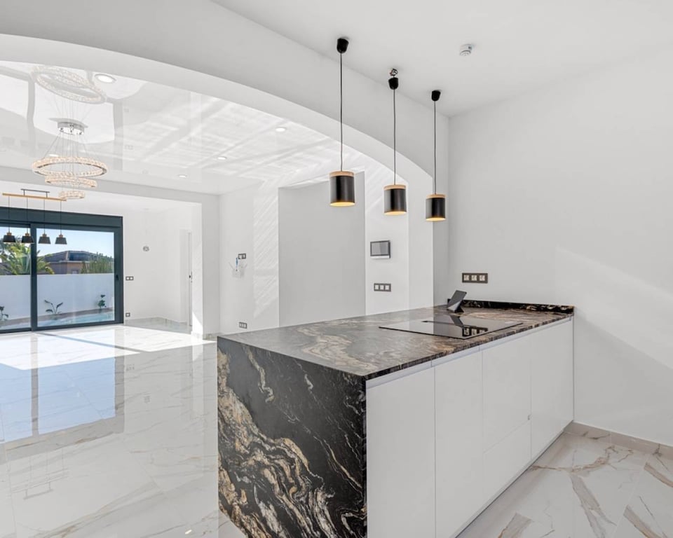 Villa in Ciudad Quesada - Image 2