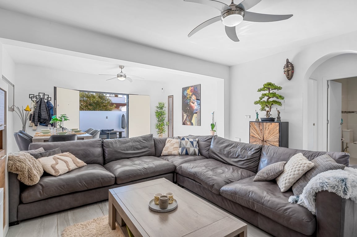 Villa in Ciudad Quesada - Image 3