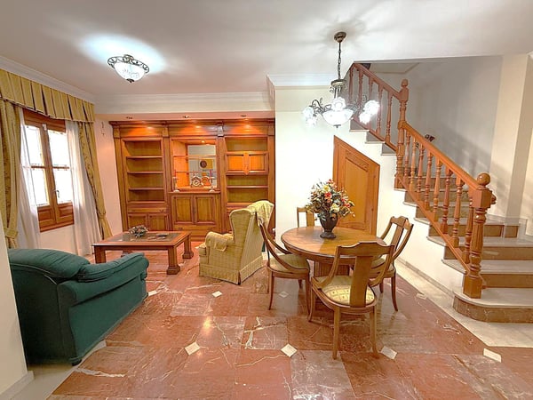 House in Estepona - view 1