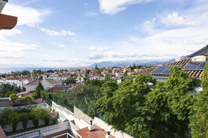 House in Marbella - view 1