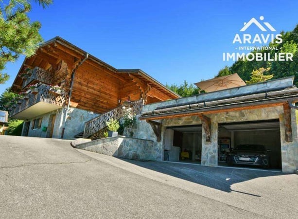 Villa in Araches-la-Frasse - view 1