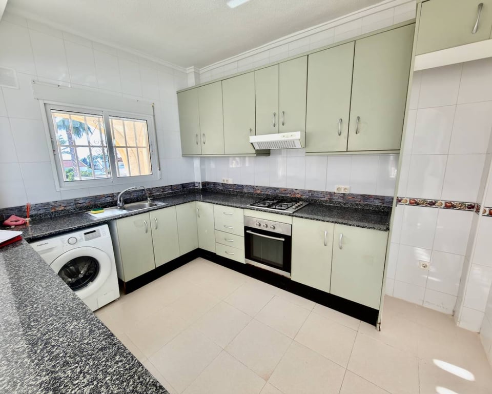 Villa in Ciudad Quesada - Image 5