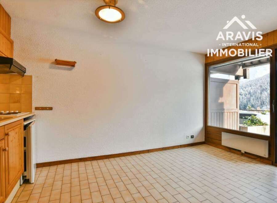 Apartment in Le Grand-Bornand - Image 2