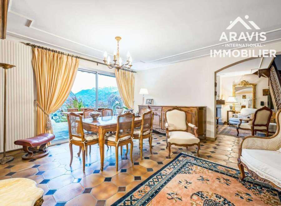 Villa in Ugine - Image 3