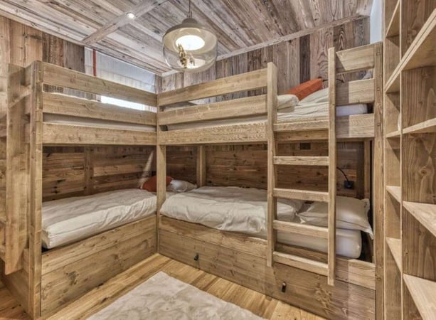 Chalet in Saint-Gervais-les-Bains - view 1