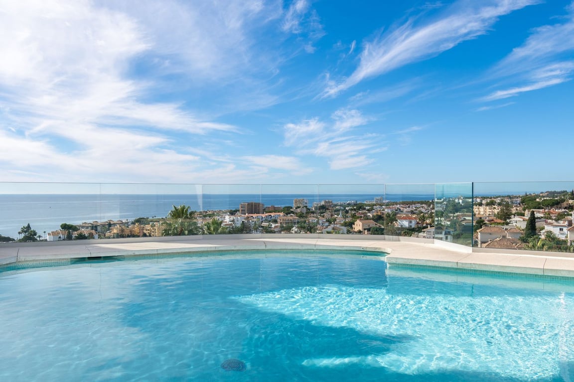 Villa in Riviera del Sol - Image 2