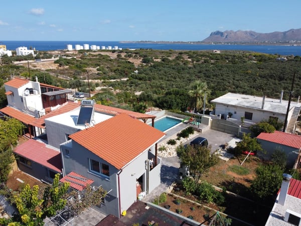 Villa in Agios Onoufrios - view 1
