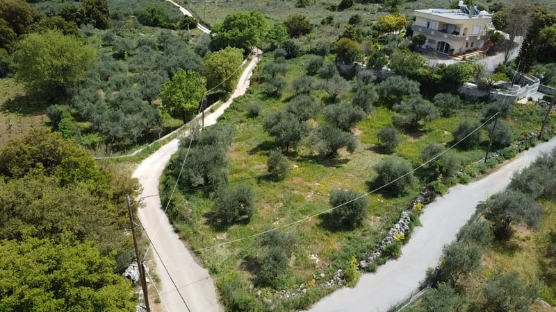 Land in Vamos - view 1