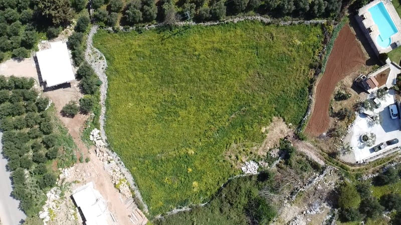 Land in Vamos - view 1