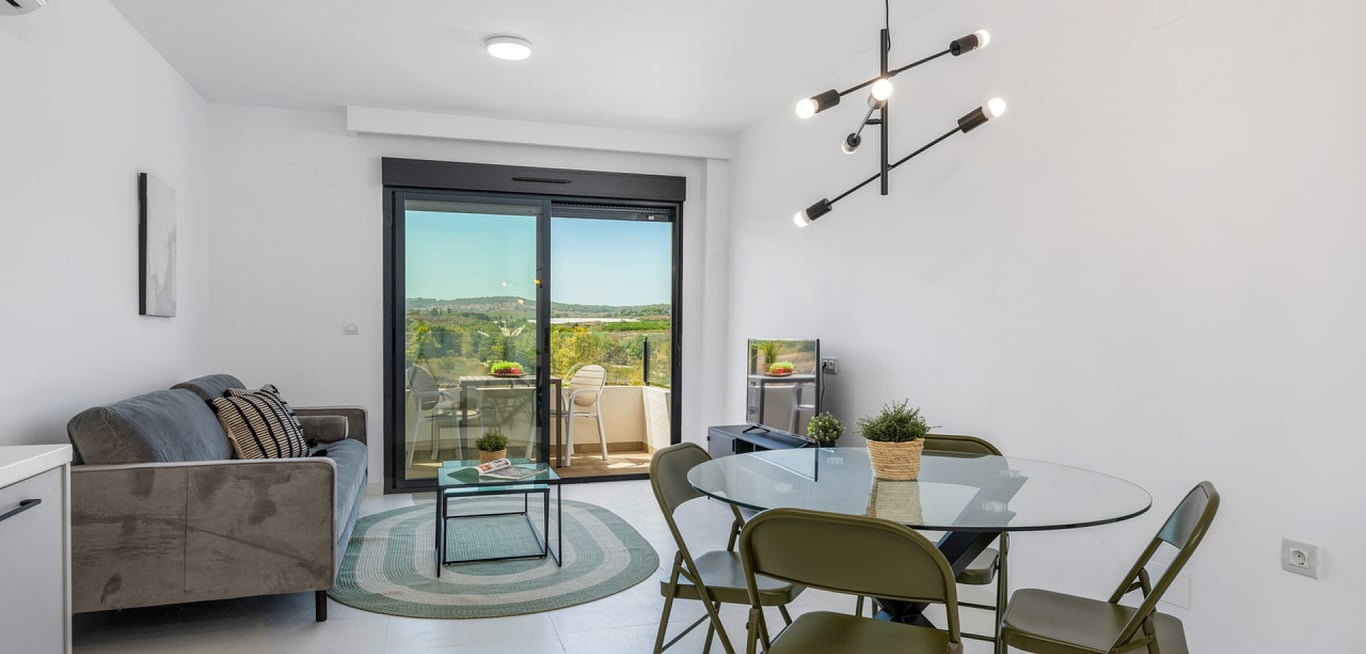 Apartment in San Miguel de Salinas - Image 4