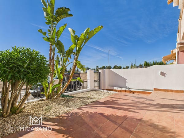 Apartment in Los Alcazares - view 1