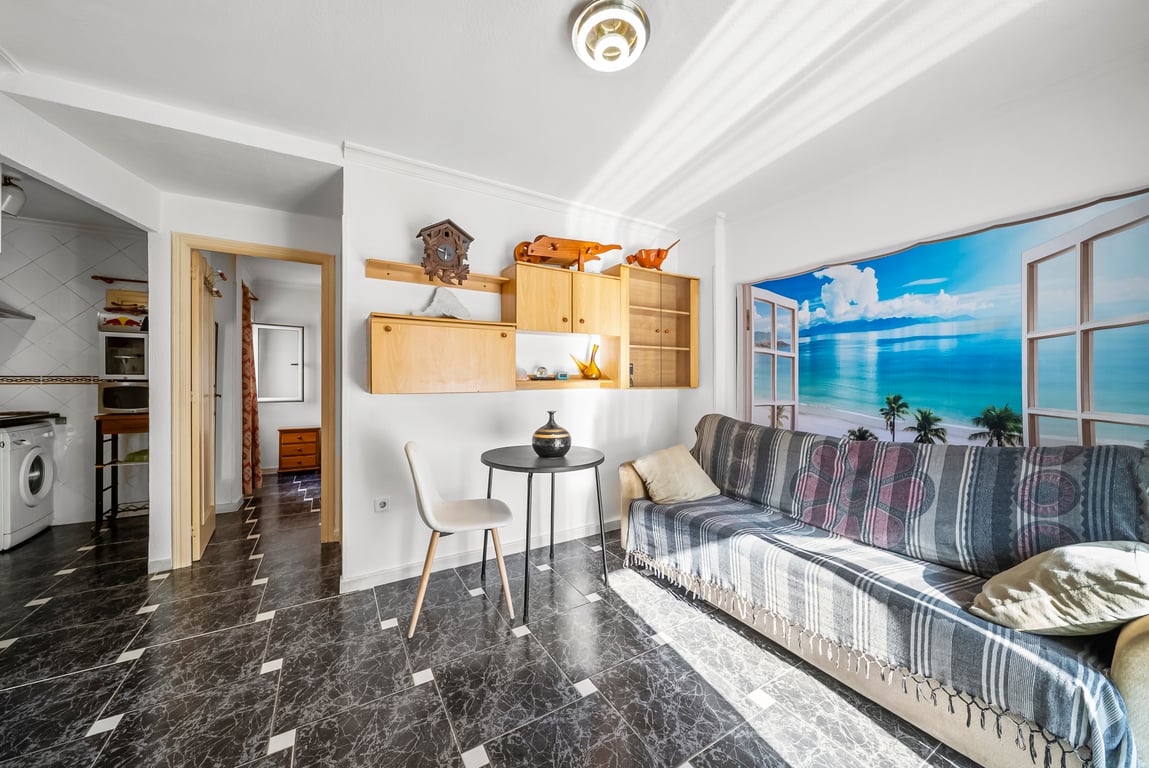 House in Torrelamata - Image 5