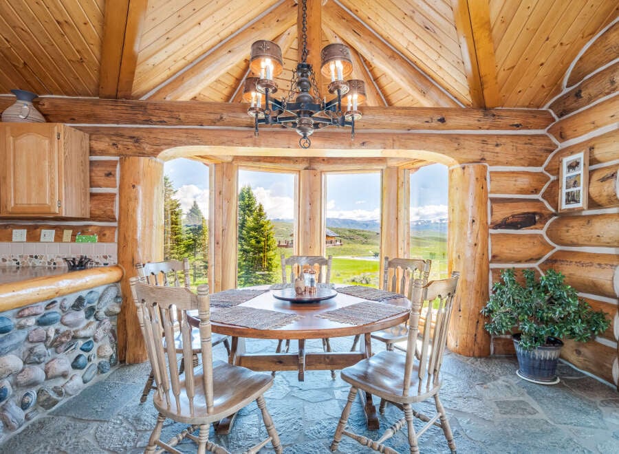 House in Routt County - Image 3