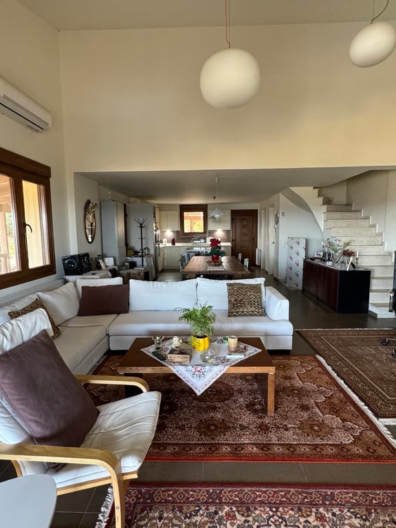 Villa in Karteros - Image 5