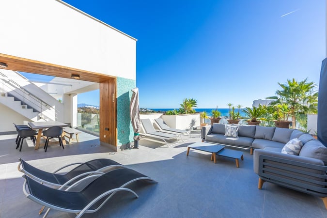 Penthouse in Casares - view 1