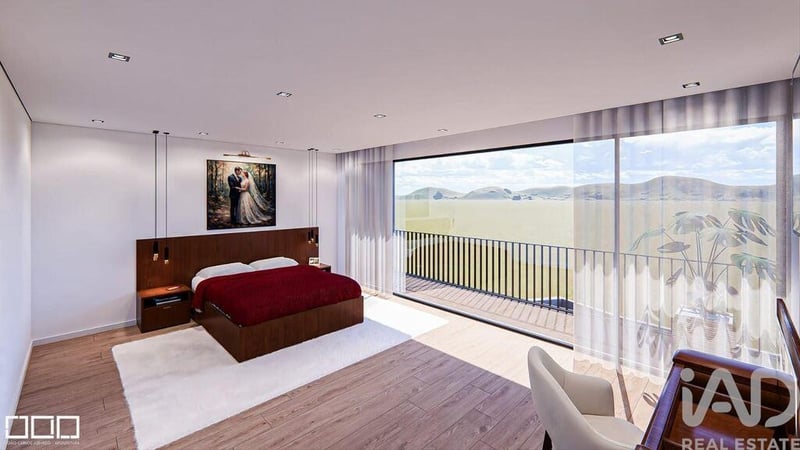 House in Folgosa - view 1