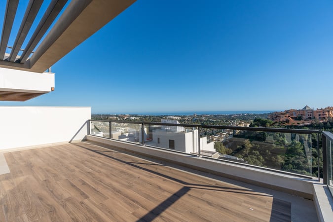 Penthouse in Nueva Andalucia - view 1
