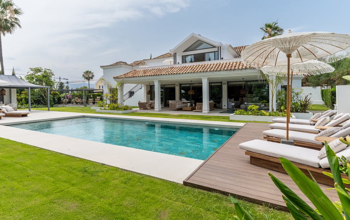Villa in Atalaya Isdabe - view 1
