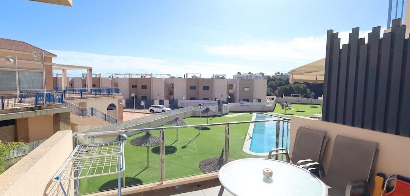 Apartment in La Zenia - Image 2
