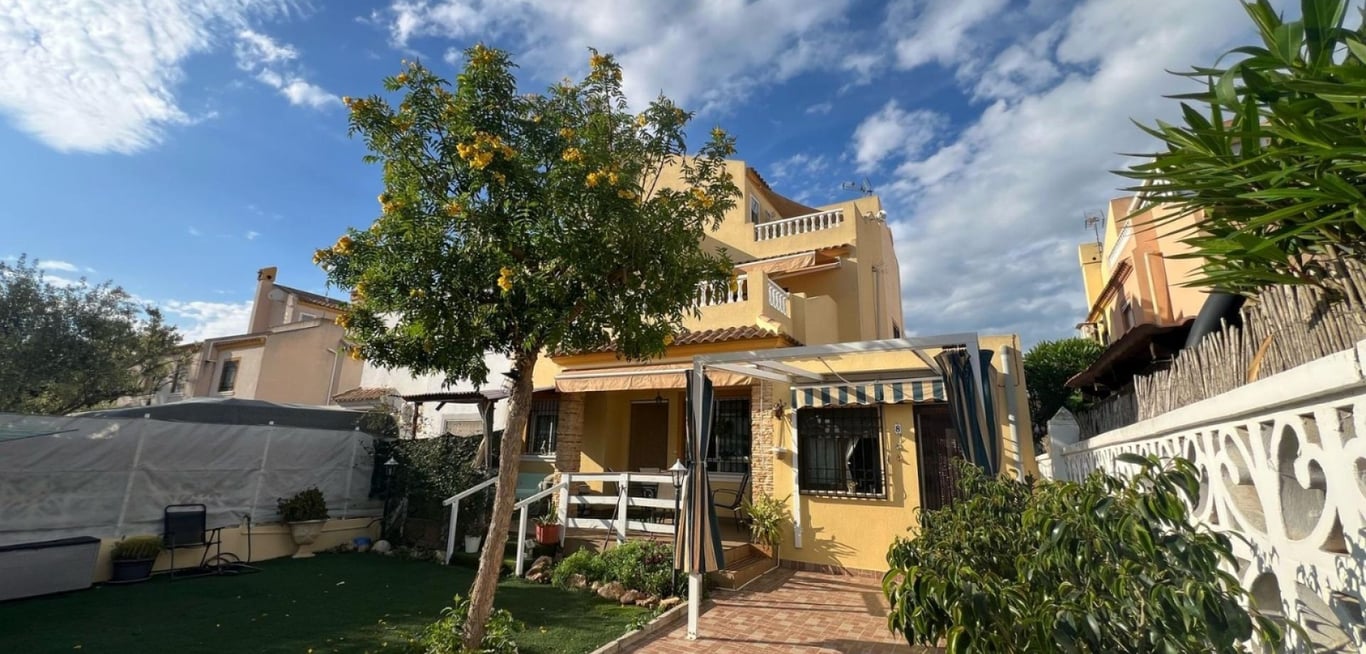 House in Torrevieja - Image 5