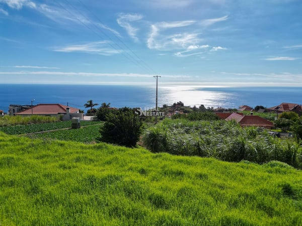 Land in Relogio do Poiso - view 1