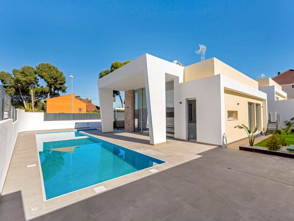 Villa in Los Balcones - view 1