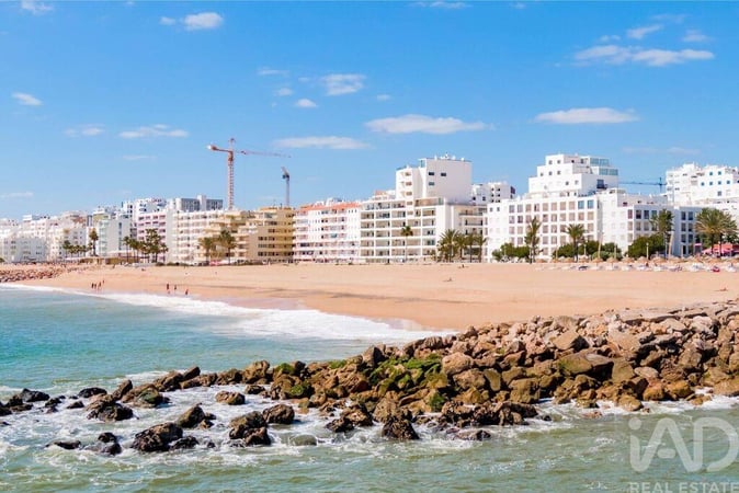 Apartment in Quarteira - view 1