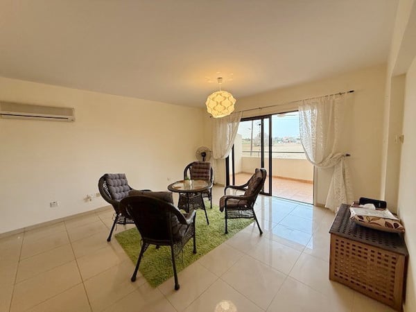 Apartment in Perivolia (Larnakas) - view 1