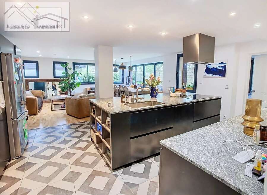 Apartment in Chamonix - Image 2