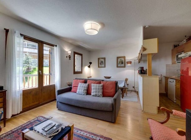 Apartment in Val-d'Isere - view 1