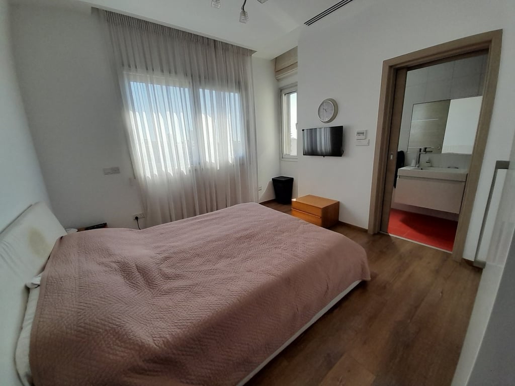 House in Agios Tychon - Image 4