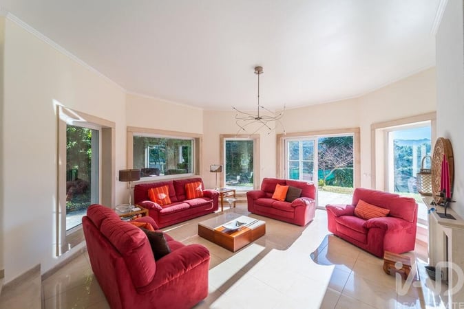 House in Sao Pedro - view 1