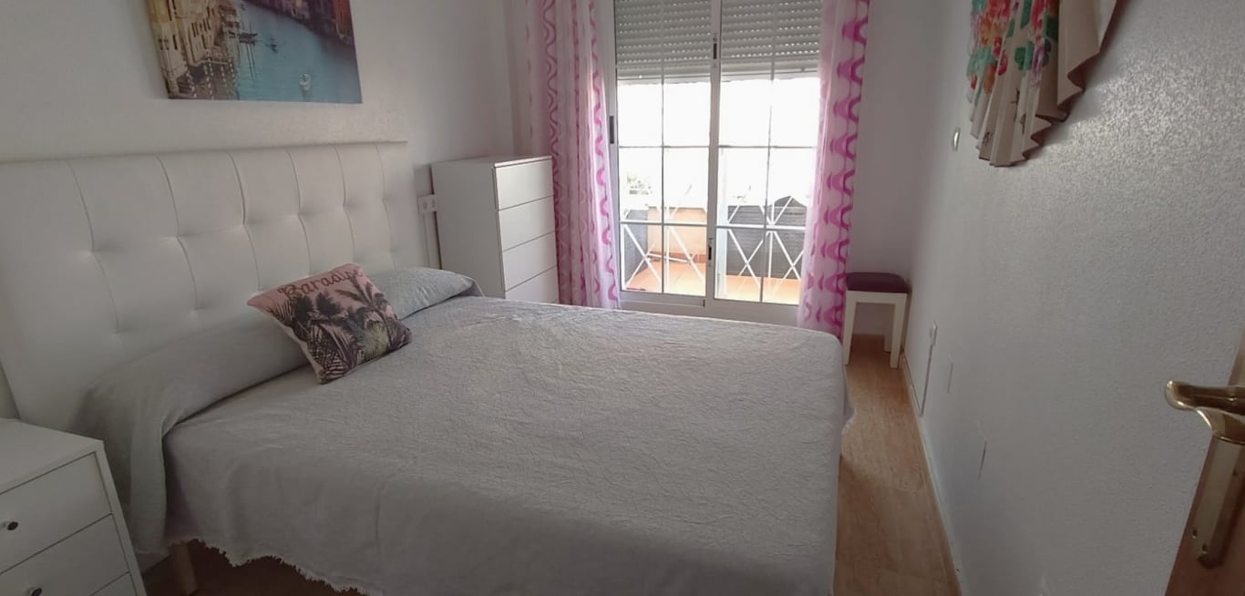 House in Urbanizacion los Balcones - Image 5