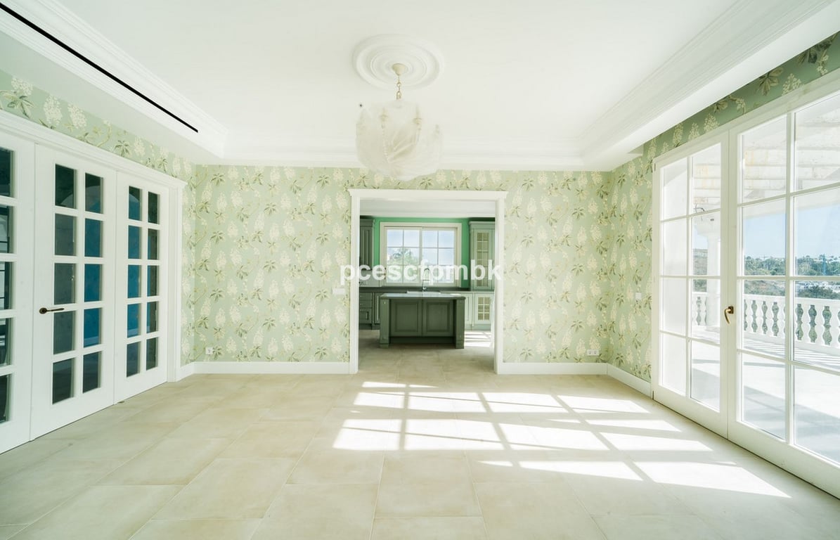 Villa in Benahavis - Image 3