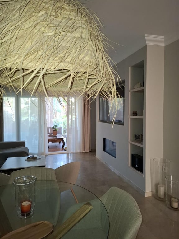 Apartment in Mijas Costa - Image 2