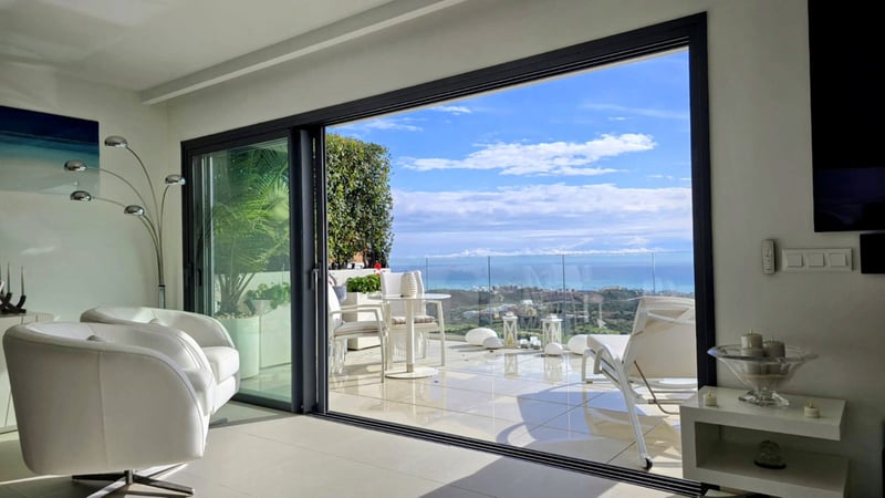Penthouse in Sitio de Calahonda - view 1
