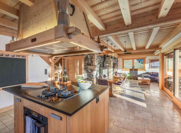 Chalet in Praz-sur-Arly - view 1