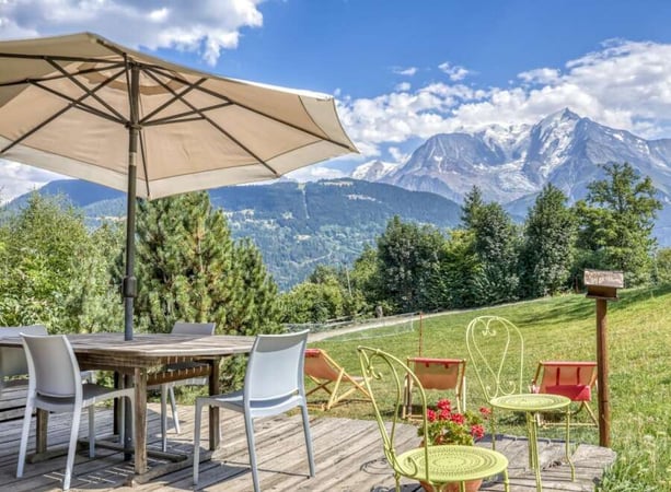 Chalet in Saint-Gervais-les-Bains - view 1