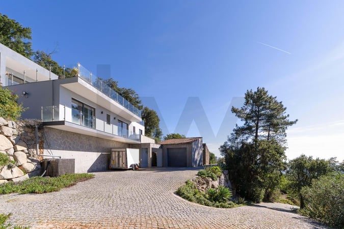 Villa in Monchique - view 1