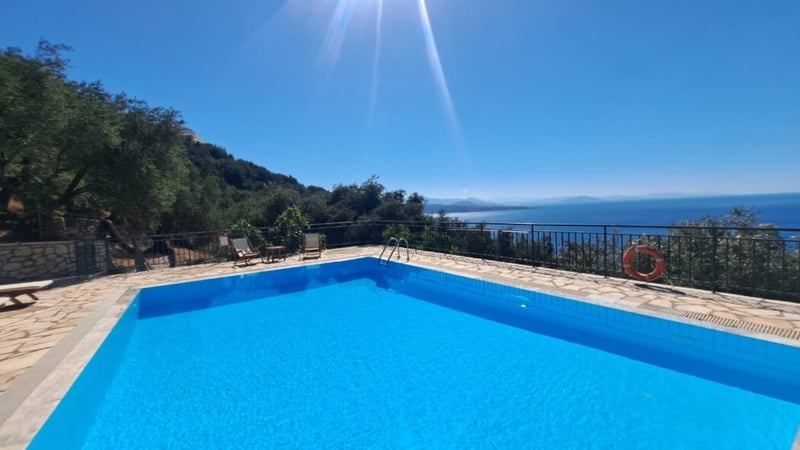 House in Nisaki - view 1