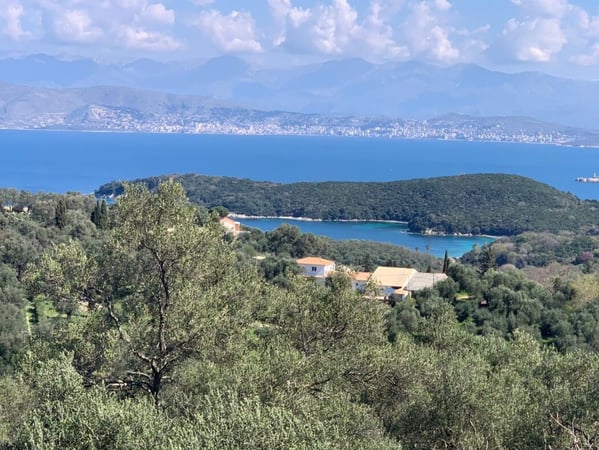 House in Palaio Chorio - view 1