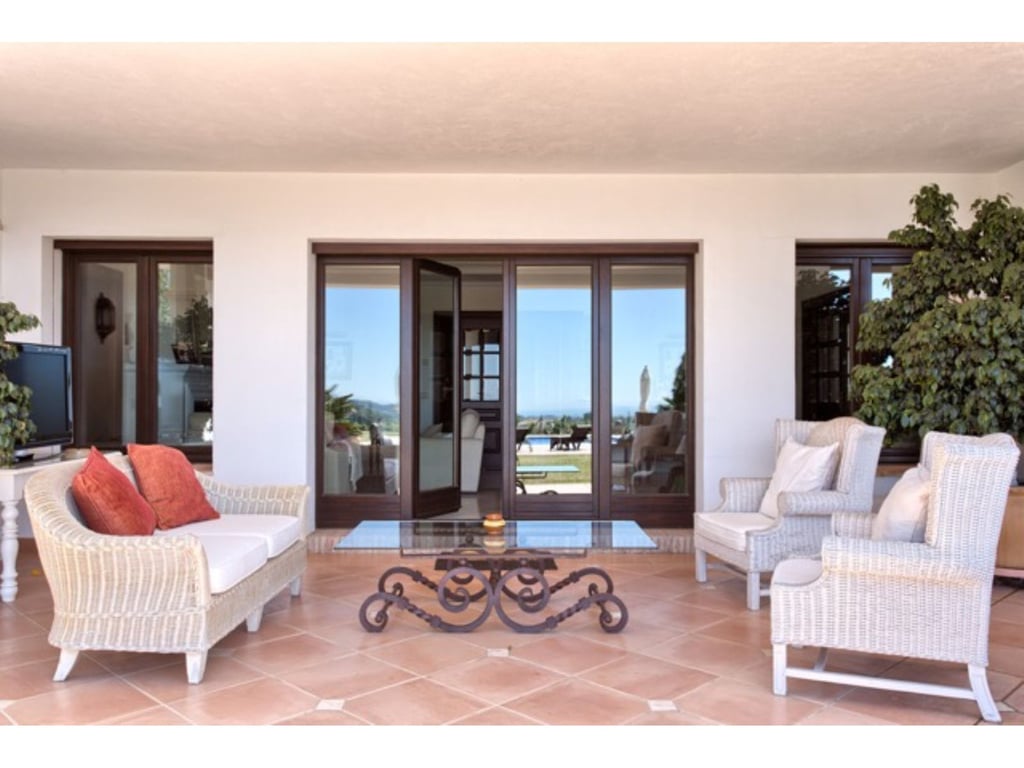 House in Benahavis - Image 3