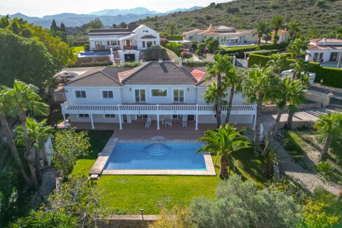 Villa in Denia - view 1
