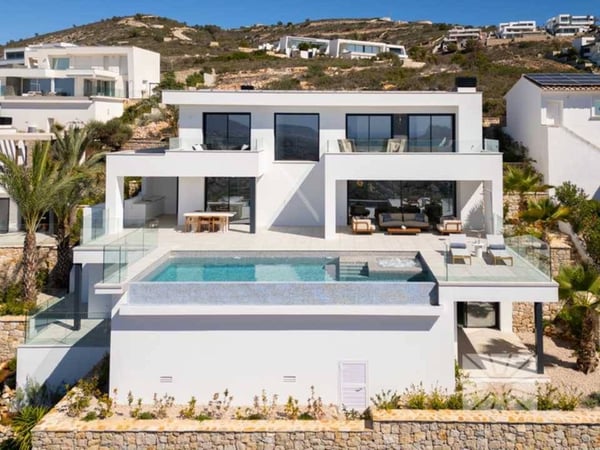 Villa in Javea - view 1