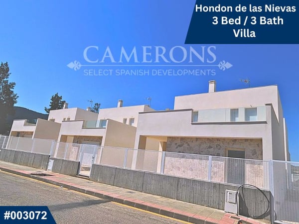 Villa in Hondon de las Nieves - view 1