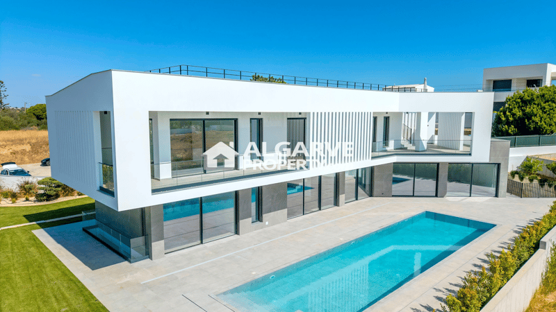 Villa in Albufeira - view 1