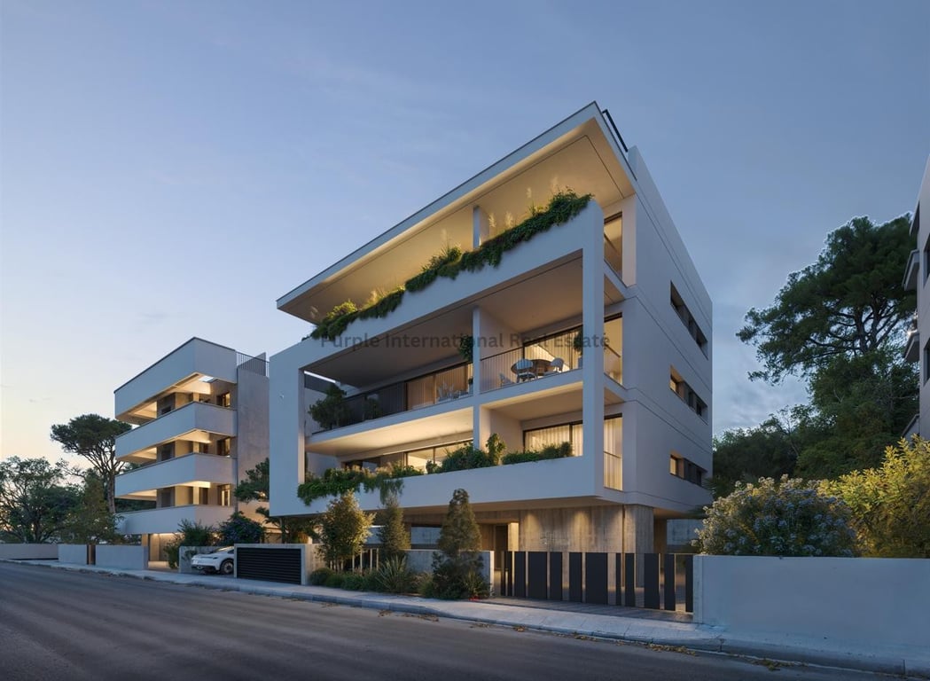 Apartment in Zakaki - Image 2