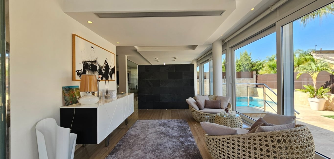 House in Santiago de la Ribera - Image 2