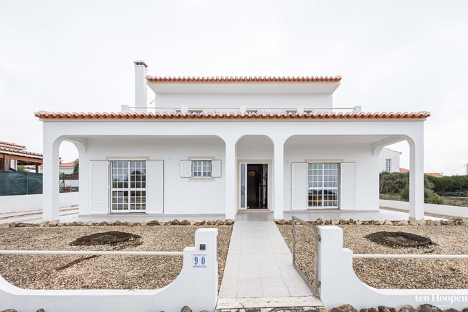 Villa in Aljezur - view 1