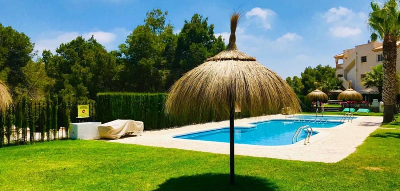 Apartment in Campoamor R-5 - view 1